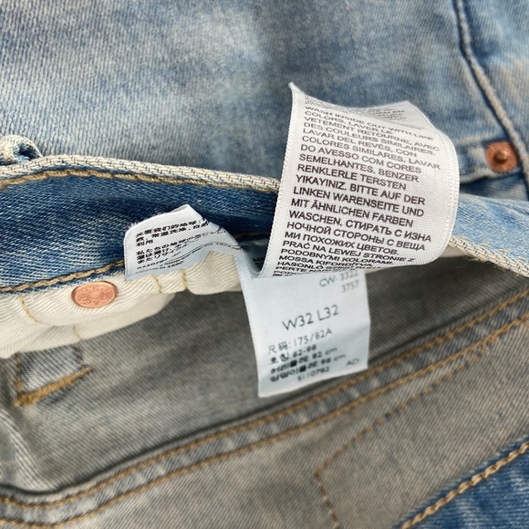 Levi's 501 Men's Blue Original Button Fly Straight Leg Jeans Size 32x32 - Picture 9 of 10